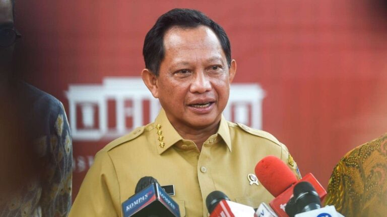 6384d50da1dd9-menteri-dalam-negeri-ri-tito-karnavian_1265_711